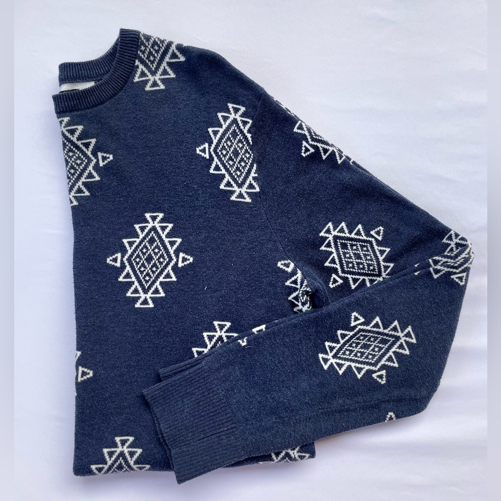 21Men Navy Blue Aztec Print Sweater - Medium